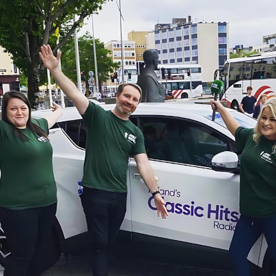 classic hits team in the streets