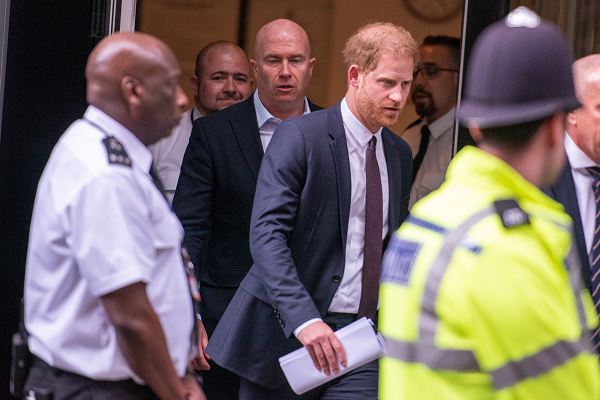 Prince Harry Settles Privacy Invasion Lawsuit Against Murdoch